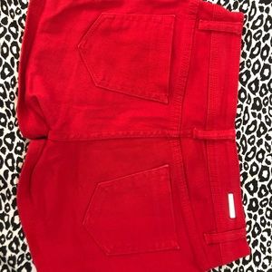 U51 Red shorts